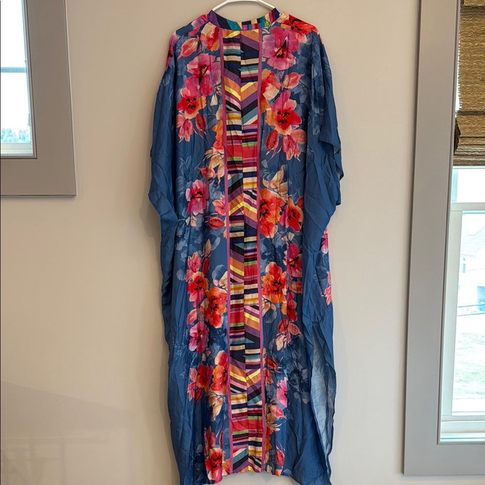NWT Johnny Was Summer Days Maxi Kaftan Small/ Medium Floral Maxi Silk Boho - Picture 6 of 10